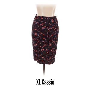 LuLaRoe Cassie pencil skirt